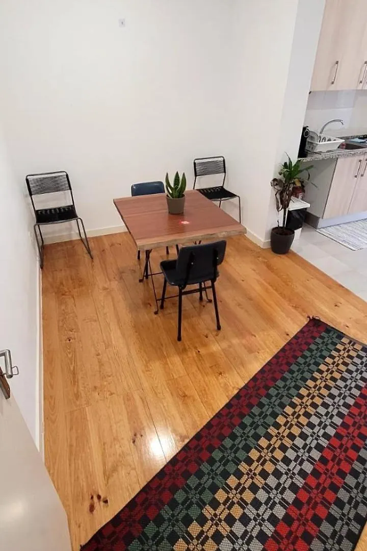 Varanda Privada Iroom Lisboa 0*,  Portekiz
